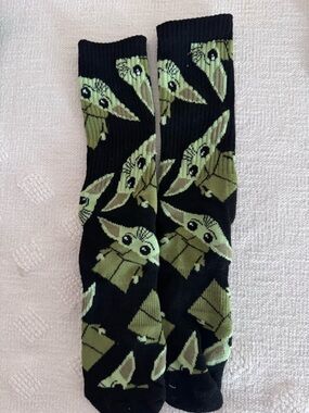 Star Wars Mandalorian Grogu The Child Crew Socks
V1